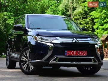 Авто Mitsubishi Outlander 2019 № 8933877
