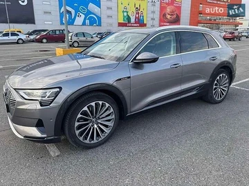 Авто Audi E-Tron 2019 № 8933883