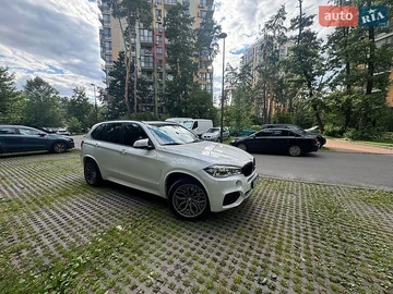 Авто BMW X5 2015 № 8933890