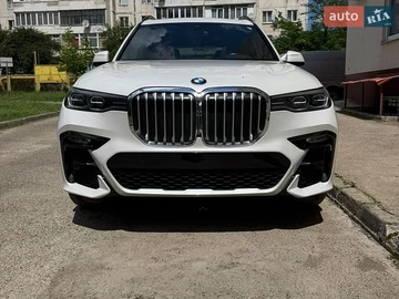 Авто BMW X7 2019 № 8933901