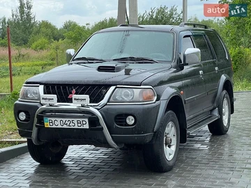 Авто Mitsubishi Pajero 2003 № 8934127