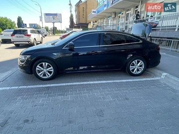 Авто Renault Samsung Sm6 2016 № 8934137