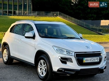 Авто Peugeot 4008 2012 № 8934148
