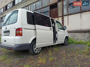 Авто Volkswagen Transporter 2004 № 8934532