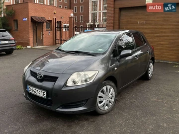 Авто Toyota Auris 2008 № 8934533
