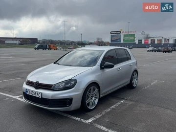 Авто Volkswagen Golf 2008 № 8934538