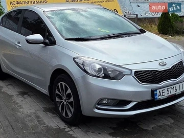 Авто KIA Cerato 2013 № 8934625