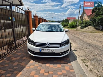 Авто Volkswagen Passat 2012 № 8934660