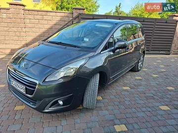 Авто Peugeot 5008 2015 № 8934661