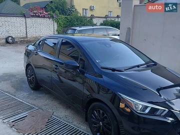 Авто Nissan Versa 2020 № 8934677
