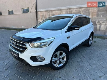 Авто Ford Kuga 2017 № 8934700