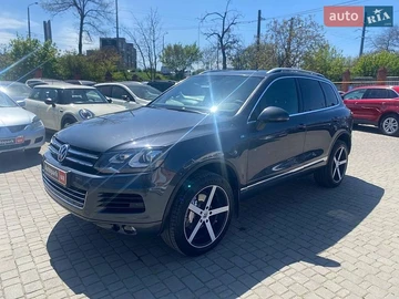 Авто Volkswagen Touareg 2012 № 8934722
