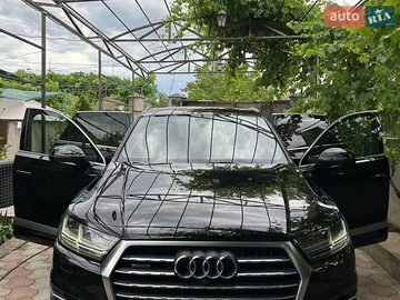 Авто Audi Q7 2016 № 8934835