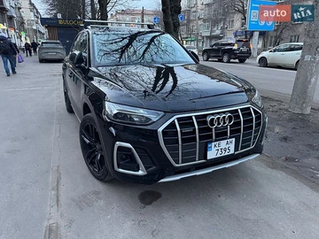 Авто Audi Q5 2021 № 8934909