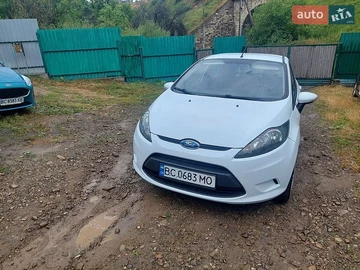 Авто Ford Fiesta 2012 № 8934976