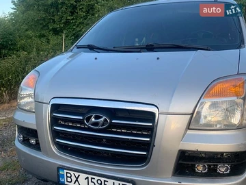 Авто Hyundai H-1 2007 № 8934988