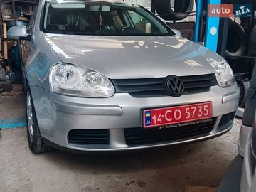 Авто Volkswagen Golf 2008 № 8935002