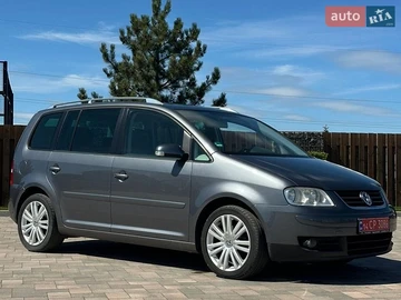 Авто Volkswagen Touran 2006 № 8935022