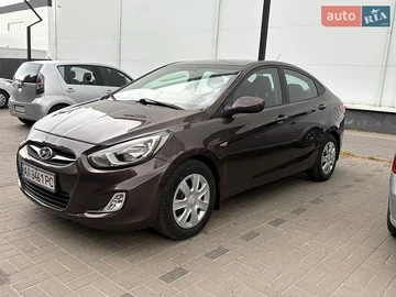 Авто Hyundai Accent 2016 № 8935023