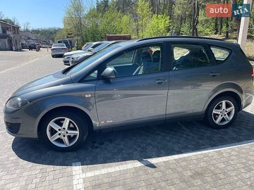 Авто SEAT Altea Xl 2013 № 8935159
