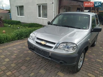 Авто Chevrolet Niva 2016 № 8935161