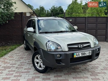 Авто Hyundai Tucson 2008 № 8935162