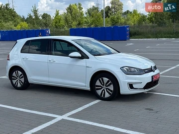 Авто Volkswagen E-Golf 2014 № 8935183
