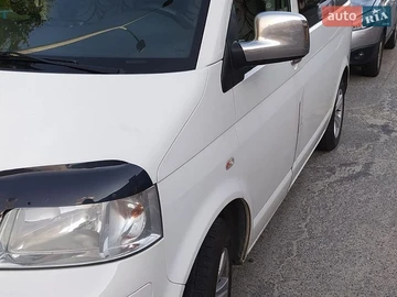 Авто Volkswagen Transporter 2008 № 8935321