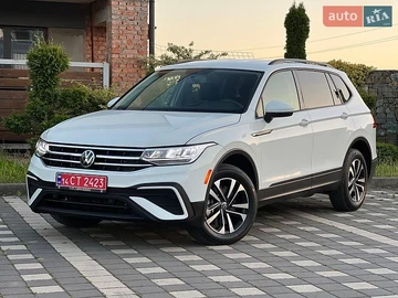 Авто Volkswagen Tiguan 2022 № 8935430