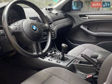 Авто BMW 3 Series 2005 № 8935649