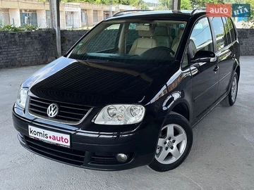 Авто Volkswagen Touran 2005 № 8935762