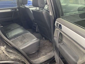 Авто Volkswagen Touareg 2006 № 8935766