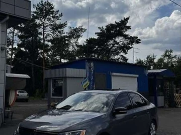 Авто Volkswagen Jetta 2013 № 8935767