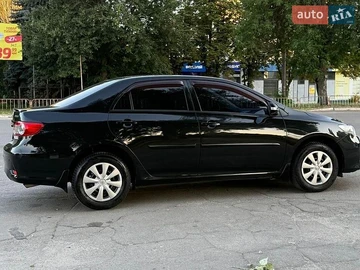 Авто Toyota Corolla 2010 № 8935769