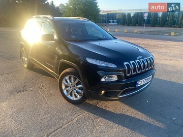 Авто Jeep Cherokee 2015 № 8935894