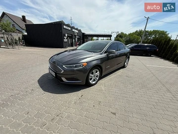 Авто Ford Fusion 2018 № 8936007