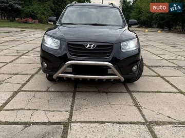 Авто Hyundai Santa Fe 2011 № 8936011