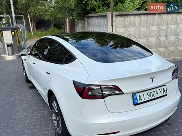 Авто Tesla Model 3 2023 № 8936059