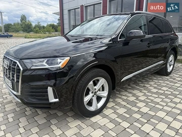 Авто Audi Q7 2022 № 8936115