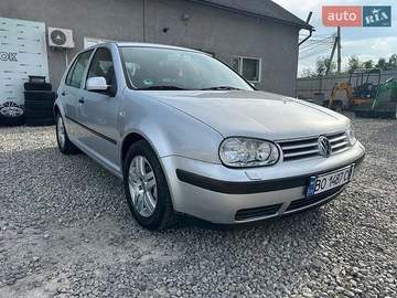 Авто Volkswagen Golf 2001 № 8936147