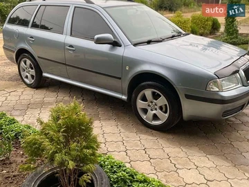 Авто Skoda Octavia 2004 № 8936202