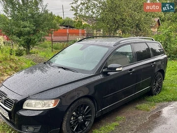 Авто Volvo V50 2008 № 8936235