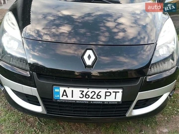 Авто Renault Scenic 2011 № 8936426