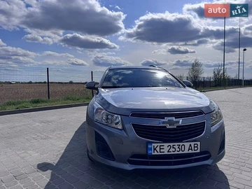 Авто Chevrolet Cruze 2016 № 8936433