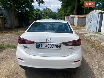 Авто Mazda 3 2017 № 8936556
