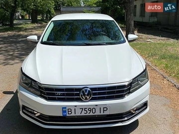 Авто Volkswagen Passat 2016 № 8936566