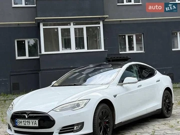 Авто Tesla Model S 2014 № 8936600