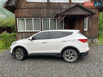 Авто Hyundai Santa Fe 2014 № 8936613