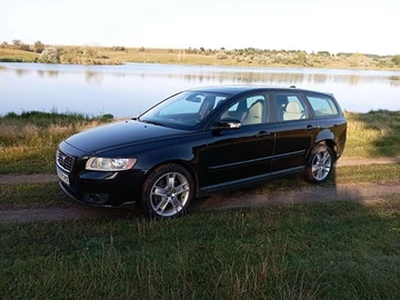 Авто Volvo V50 2008 № 8936792