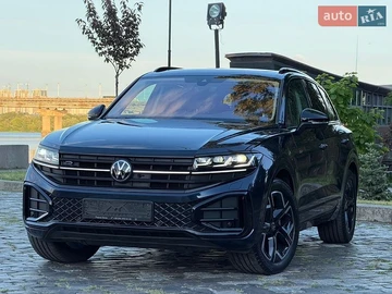 Авто Volkswagen Touareg 2023 № 8936856
